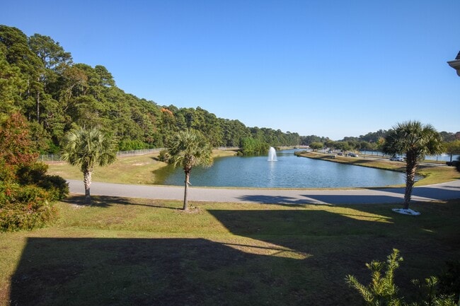 Building Photo - 846 Rosa Cir