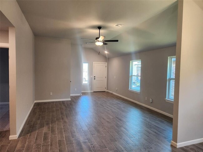 Building Photo - 2840 NW 195th St