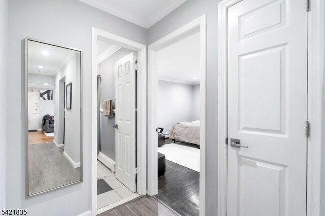 Building Photo - 401 US-22