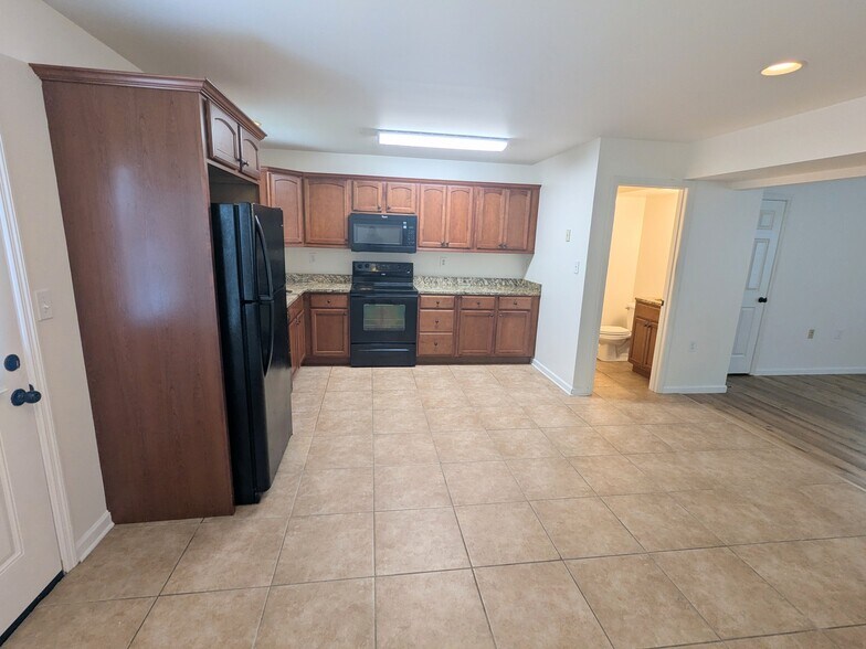 Kitchen and half bathroom - 2237 Spring Meadow Ln SE