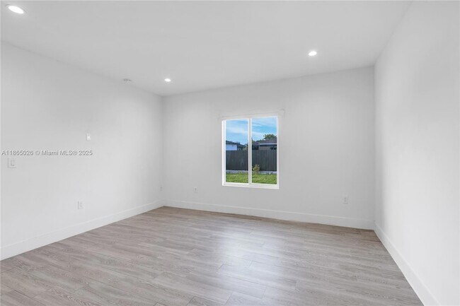Building Photo - 15979 SW 308th St