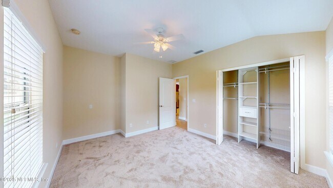 Building Photo - 4786 Yacht Ct