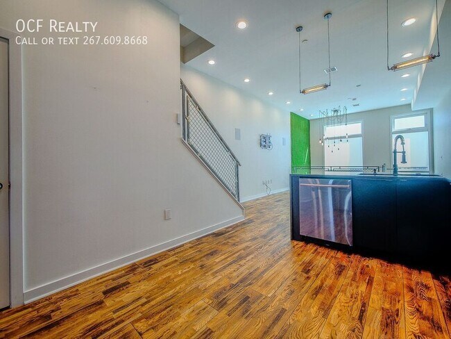 Building Photo - 1532 N 4th St