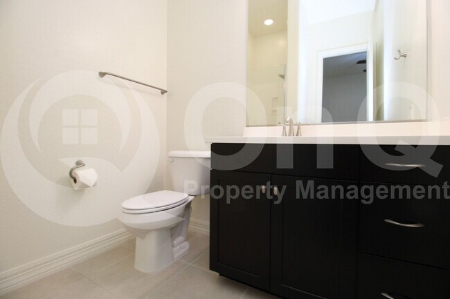 Building Photo - 1781 E Aster Pl