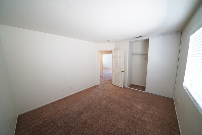 Building Photo - 29070 St Tropez Pl
