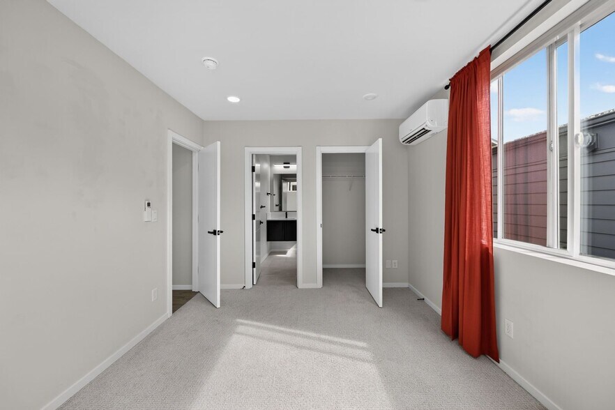 Building Photo - 1472 21st Ave
