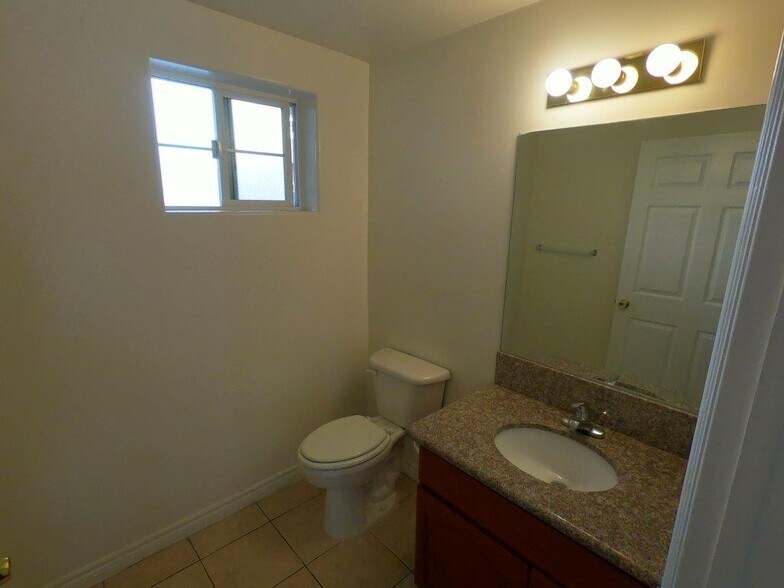 Building Photo - 8735 Cedros Ave