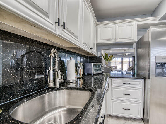 Building Photo - 3605 S Ocean Blvd