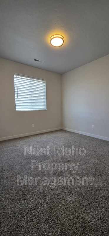 Building Photo - 4005 W Peak Cloud Dr