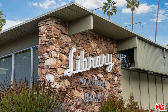 Building Photo - 830 17th St