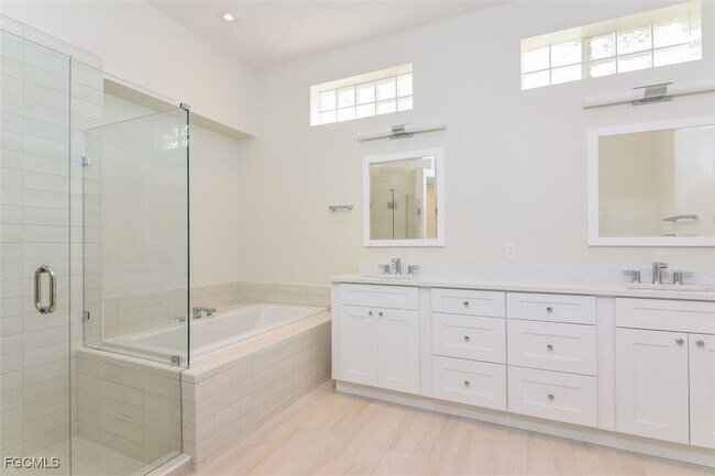 Building Photo - 214 Vestavia Dr