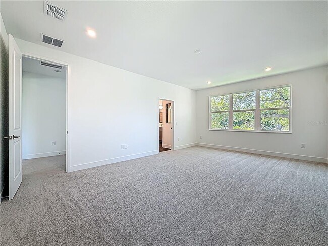 Building Photo - 4732 W Wallcraft Ave