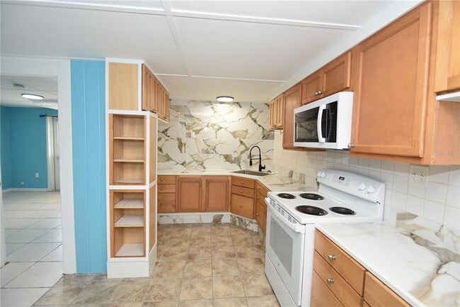 Building Photo - 509 N Central Ave