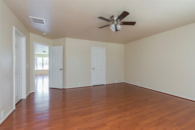 Building Photo - 16511 Bristle Creek Dr