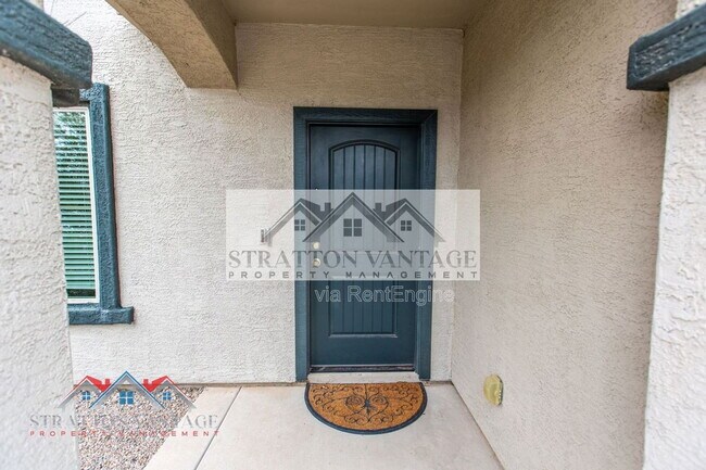 Building Photo - 43620 W Mescal Dr
