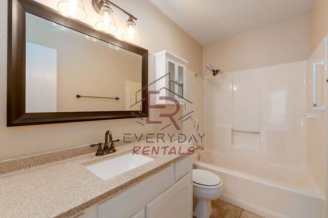 Building Photo - Charming 3 bedroom 2 bath in Temple