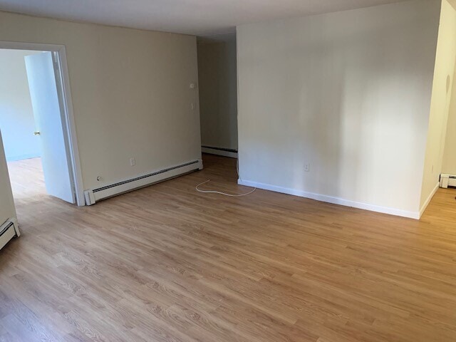 Building Photo - 6 Gerald Rd