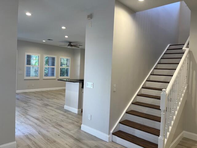 Building Photo - 1820 Flower Dr