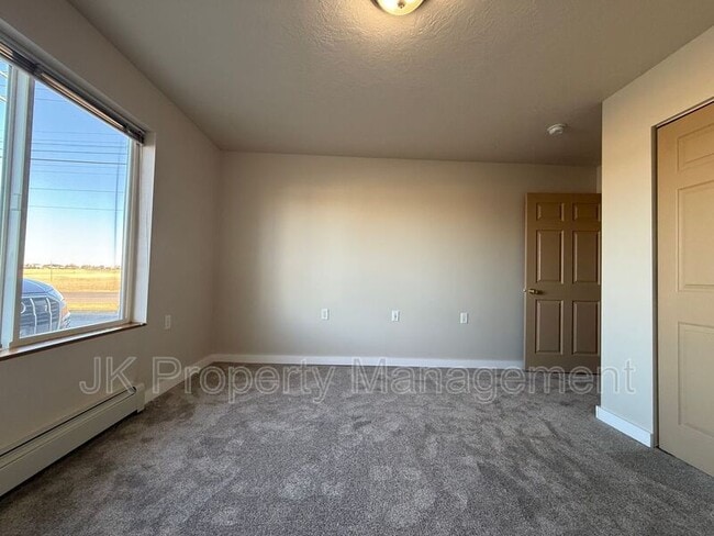 Building Photo - 5112 4th Ave N