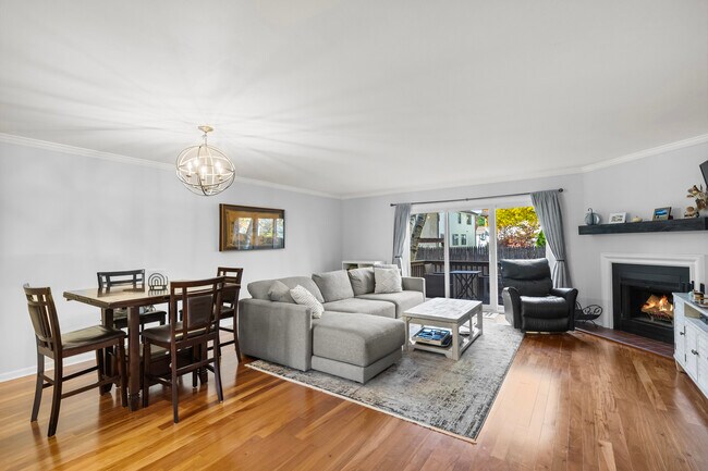 Building Photo - 48 Randall Ave