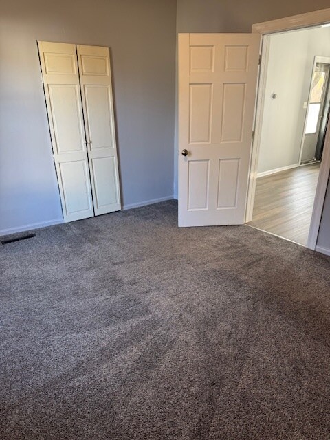 Building Photo - 482 Stella St