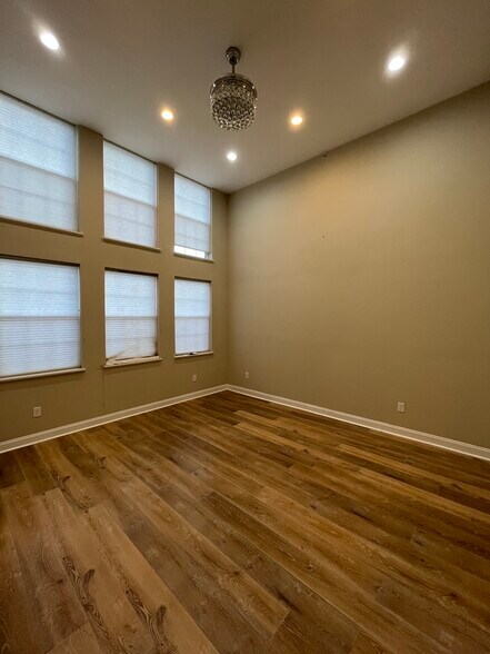 Building Photo - 873 Perkiomen St