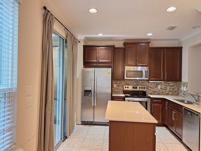 Building Photo - Townhome in Durbin Crossing