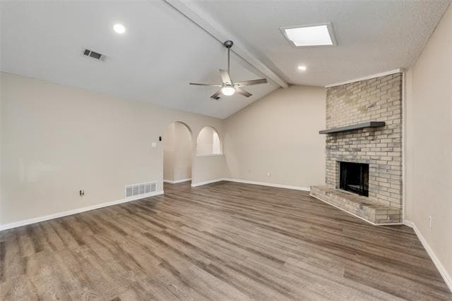 Building Photo - 512 W Oakdale Rd