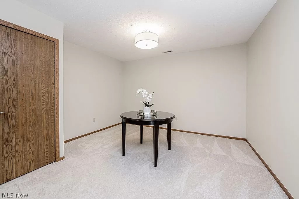 Building Photo - 8677 Scenicview, 104