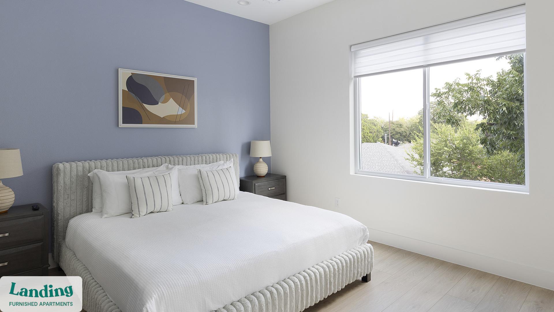 Building Photo - 2206 Arroyo Ave