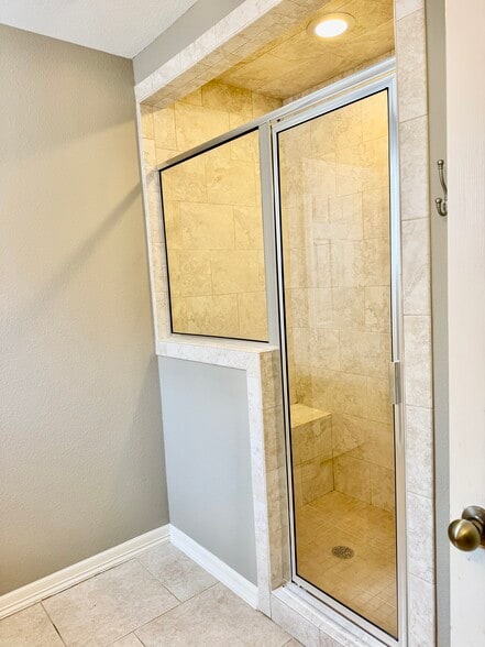 Building Photo - 3310 Legacy Ln