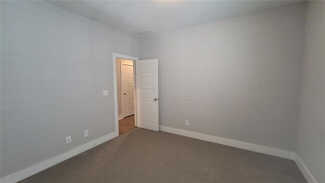 Building Photo - 983 Azalee Wharton Ave NW