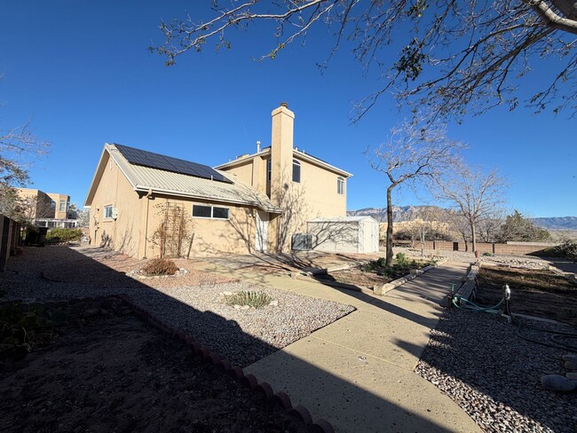 Building Photo - 2 Bedroom Home Available on Cul-De-Sac with Bosque Trail Access in Rivers Edge Rio Rancho!