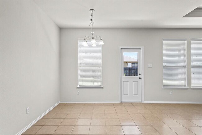Building Photo - 156 Marcheeta Way