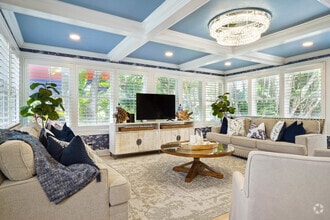 Building Photo - 1804 Pass a Grille Way