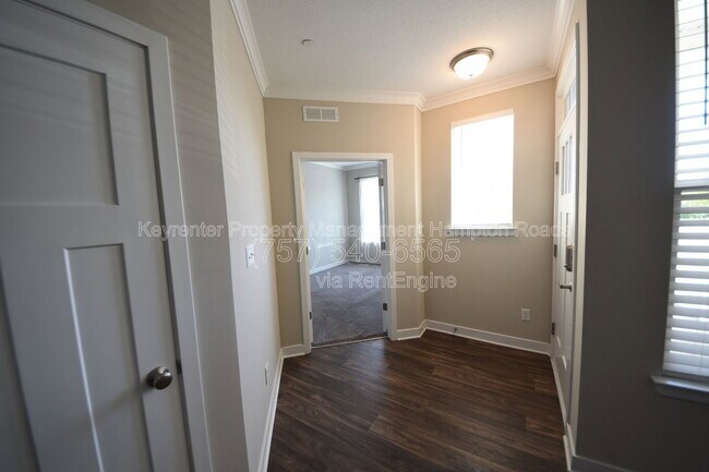 Building Photo - 504 Fishers Ct