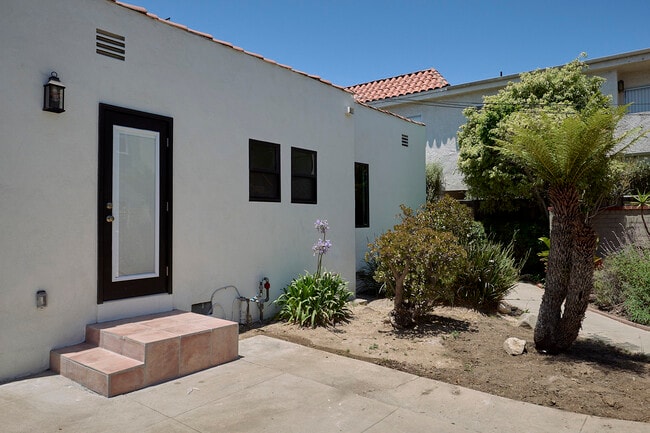Building Photo - 2503 20th St