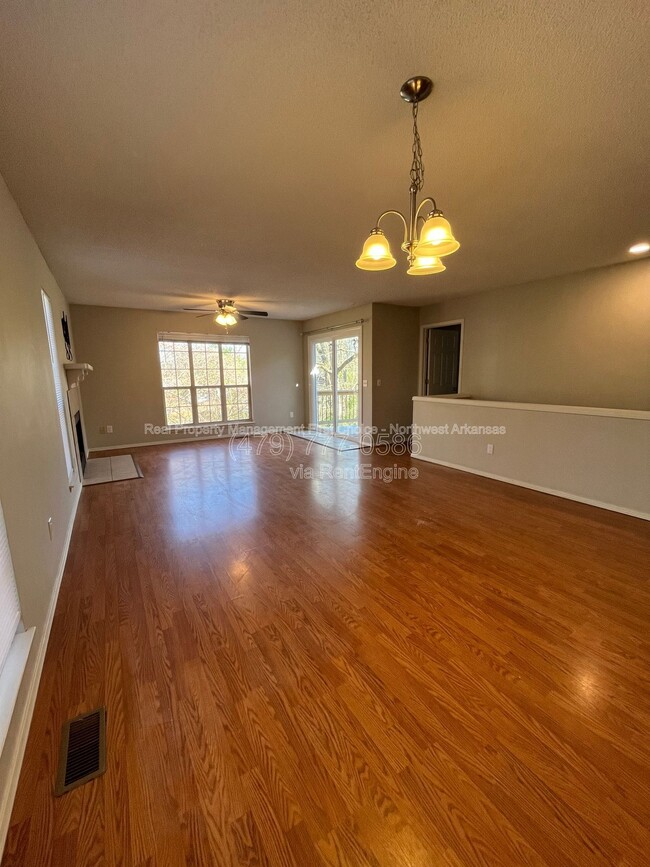 Building Photo - 3213 Cardinal Creek Cir