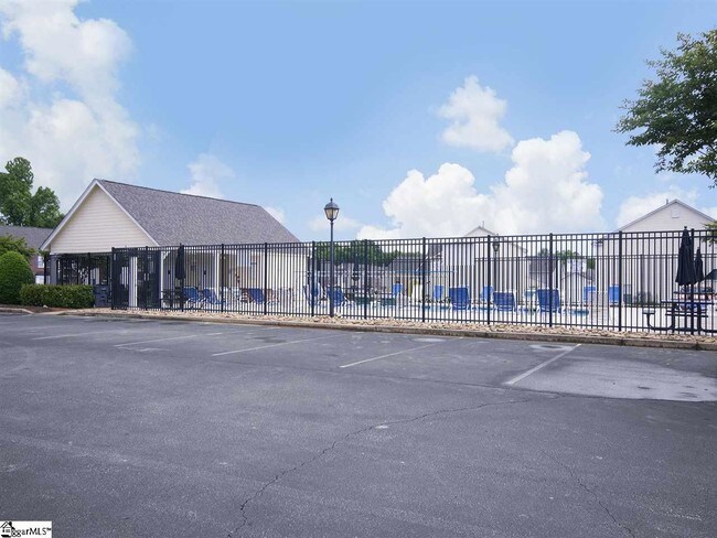 Building Photo - 227 Gr-Pd-51