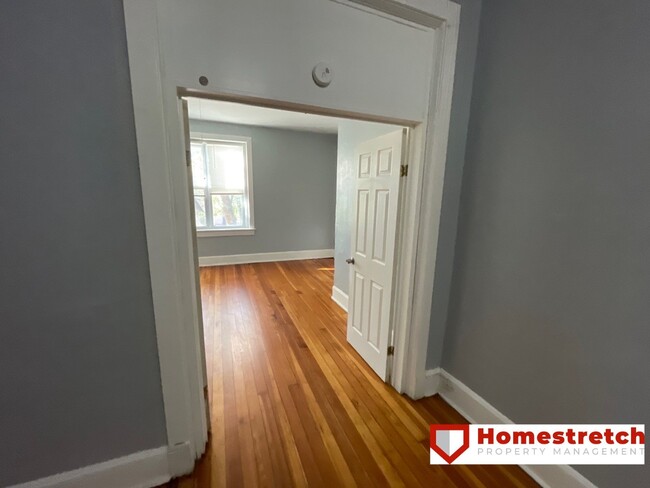 Building Photo - Second Floor One Bedroom Available for Imm...