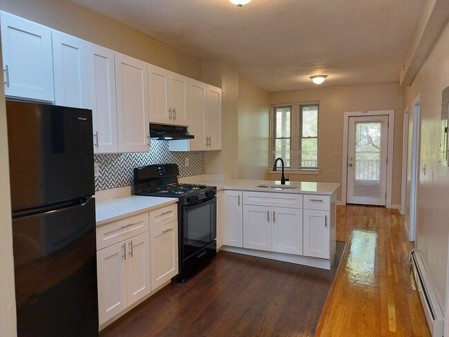 368 Blue Hill Ave - 368 Blue Hill Ave Boston MA 02121 | Apartment Finder