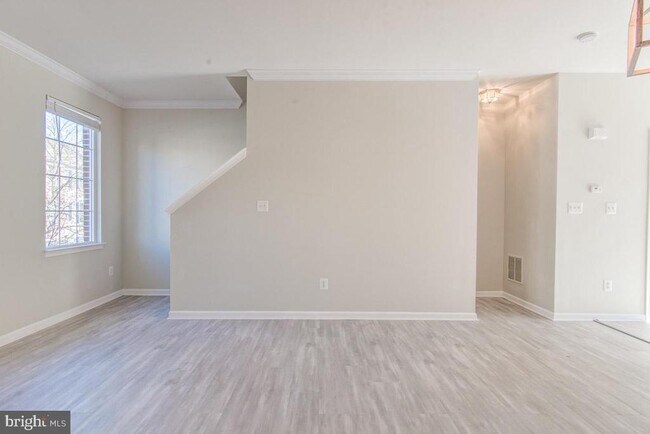 Building Photo - 42797 Flannigan Terrace