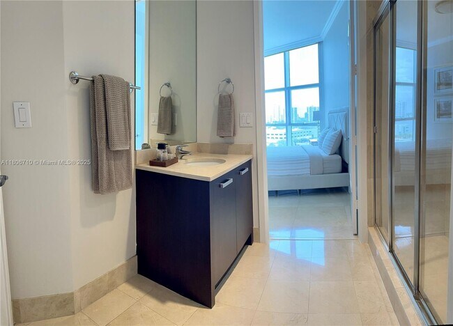 Building Photo - 18101 Collins Ave