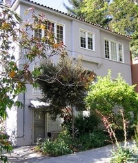 Building Photo - Fully Updated Studio ~Great Location near Campus~ North-Side Berkeley