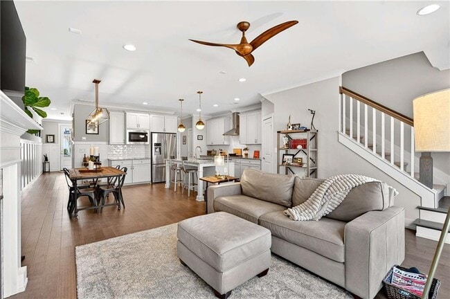 Building Photo - 166 Bellehaven Dr