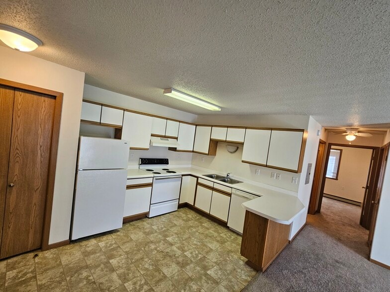 2 Bedroom - 4330 10th Ave S. Fargo ND