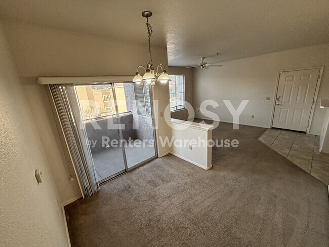 Building Photo - Beautiful Condo The Cliff At North Mountain!