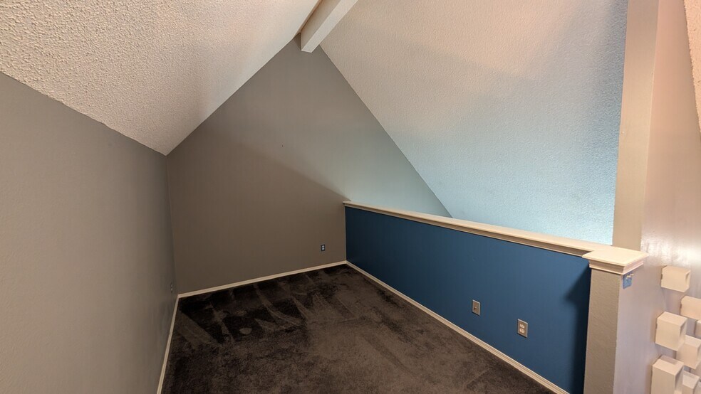 Building Photo - 5250 S Huron Way