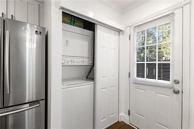 Building Photo - 2232 Dunseath Ave NW