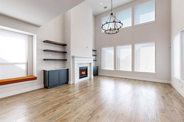 Building Photo - 691 Meandering Ln